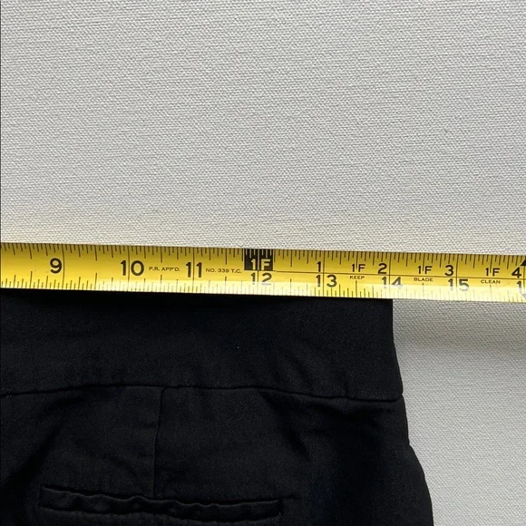 Chico's Elegant Black Pull on Capri Women’s Pants - 1(M) - Picture 10 of 12